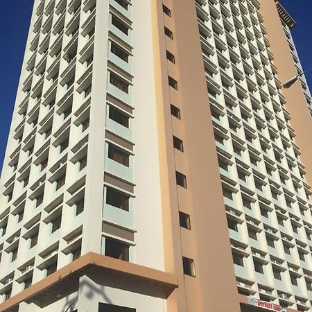 Titan Condo At Studio City Tower 1 Alabang Manilla Buitenkant foto